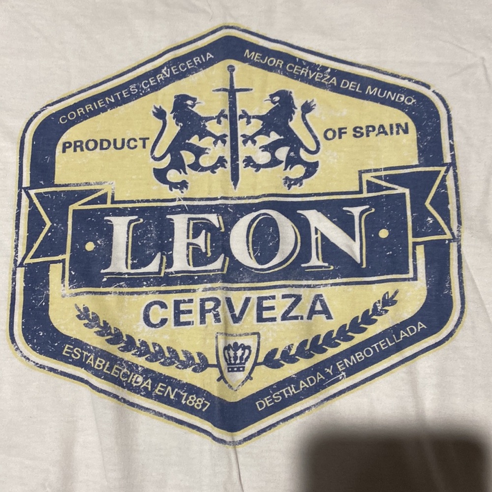 URBAN PROJECT Mens Size S T-shirt NWT - Picture 2 of 4